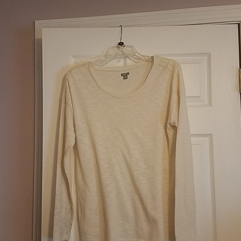 Long sleeve shirt